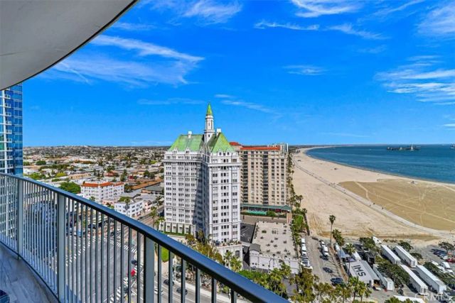 700 E Ocean 2605, Long Beach, CA 90802