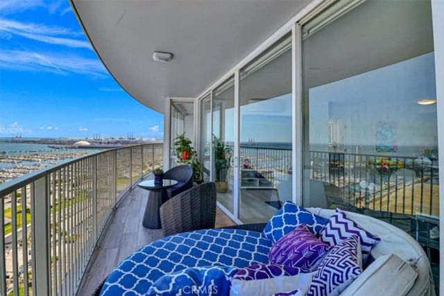 700 E Ocean 2605, Long Beach, CA 90802