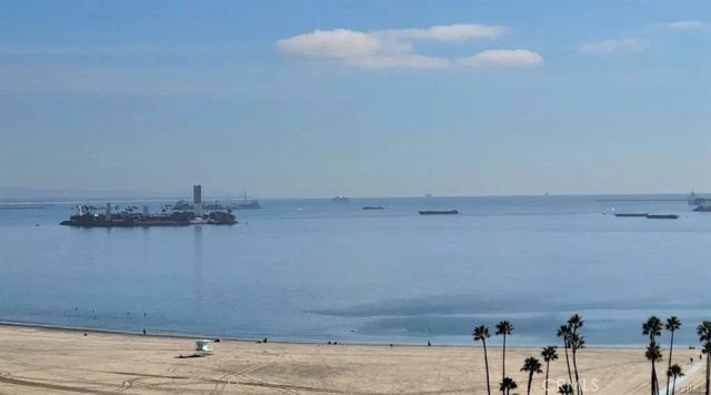 700 E Ocean 2605, Long Beach, CA 90802