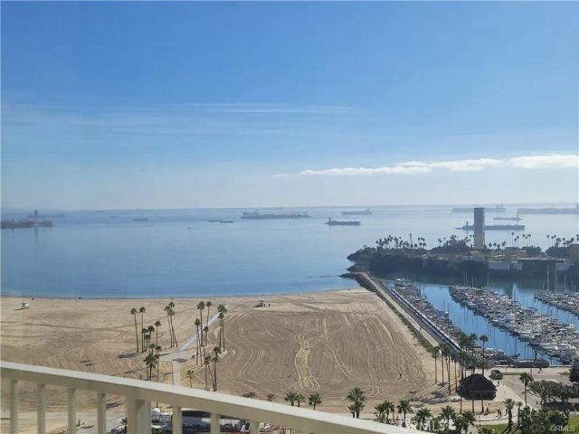 700 E Ocean 2605, Long Beach, CA 90802