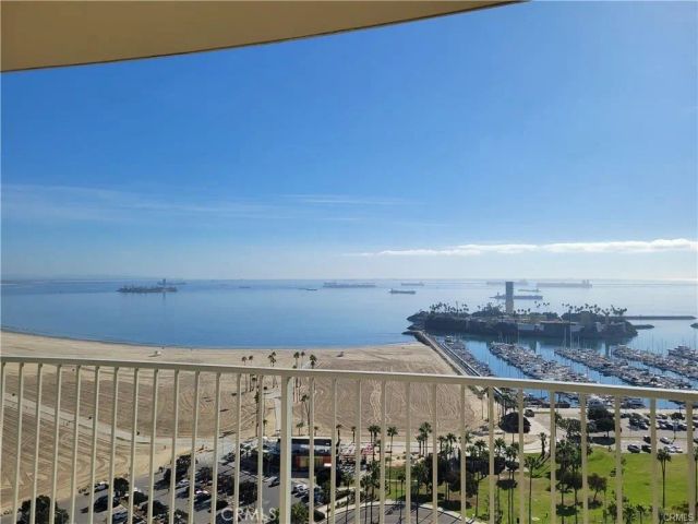 700 E Ocean 2605, Long Beach, CA 90802