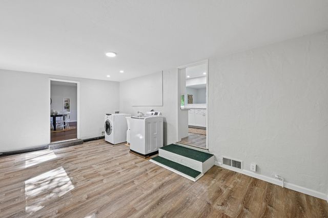 8820 Sunset Ave, Fair Oaks, CA 95628