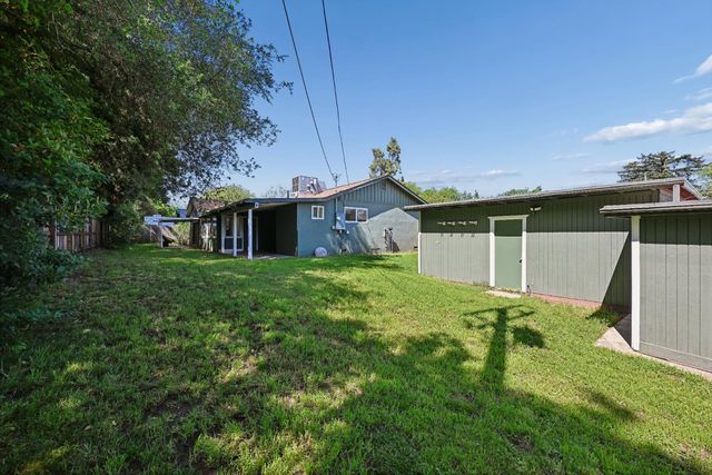 8820 Sunset Ave, Fair Oaks, CA 95628