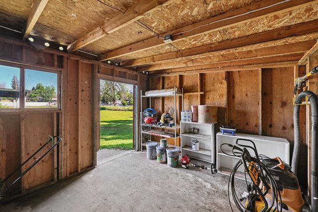 8820 Sunset Ave, Fair Oaks, CA 95628