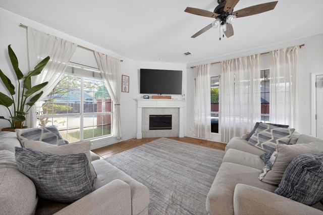 17909 Brent Drive, Dallas, TX 75287