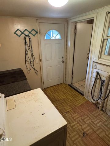 316 Atwater Street, Burlington, NC 27215