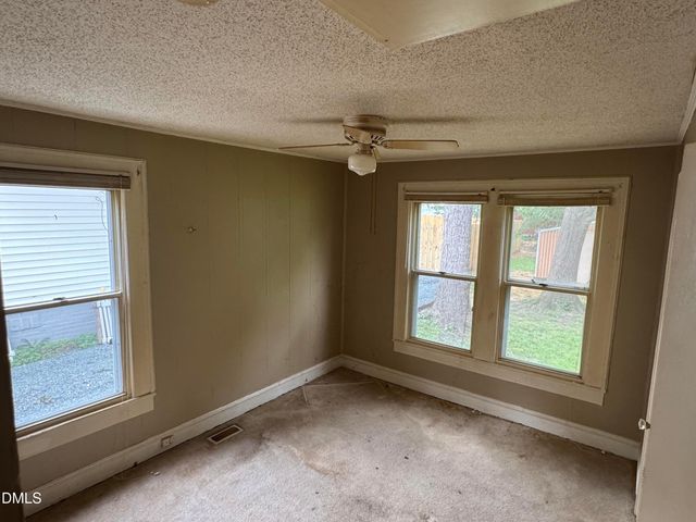 316 Atwater Street, Burlington, NC 27215