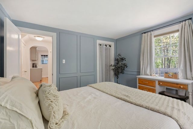 17 Melvern Rd, Abington, MA 02351