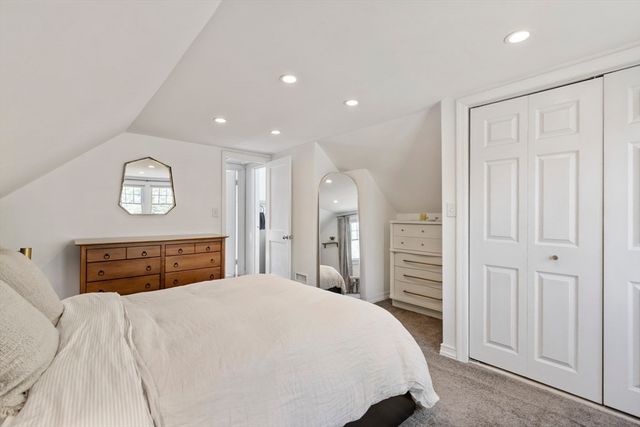 17 Melvern Rd, Abington, MA 02351