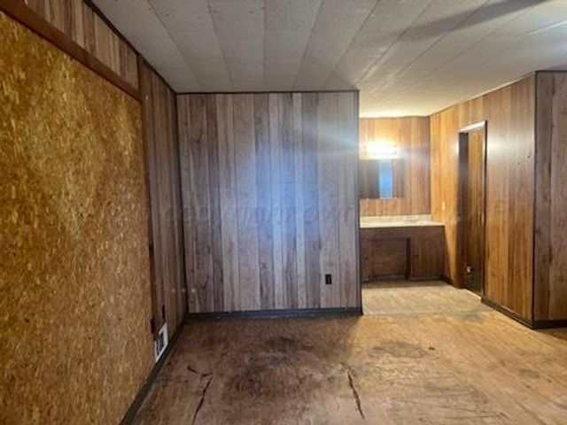 600 Allen Avenue, Stinnett, TX 79083