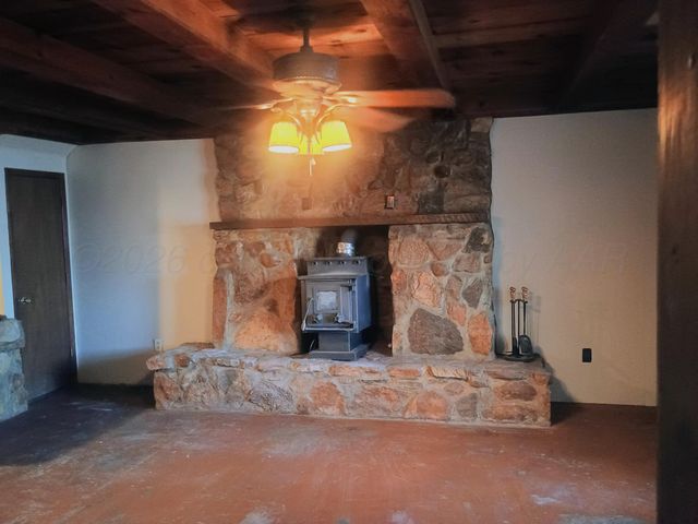 600 Allen Avenue, Stinnett, TX 79083