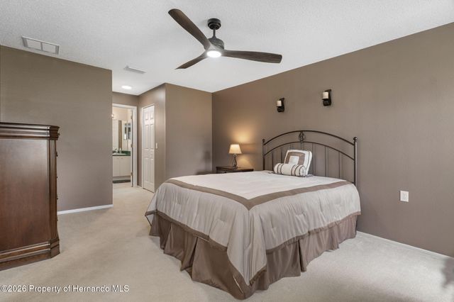 1424 Pinewood Hills Court, Spring Hill, FL 34606