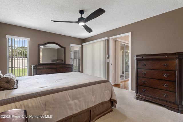 1424 Pinewood Hills Court, Spring Hill, FL 34606