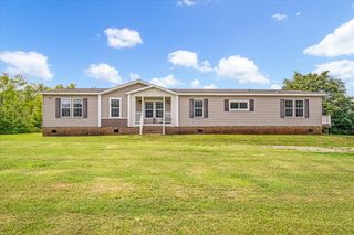 143 Old Camargo Rd, Fayetteville, TN 37334