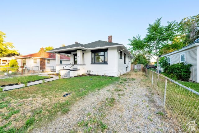 197 W CENTER ST, Midvale, UT 84047