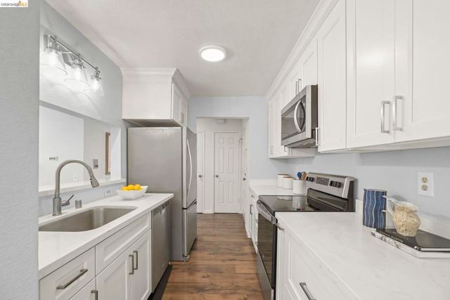 21062 Gary Dr 118, Hayward, CA 94546