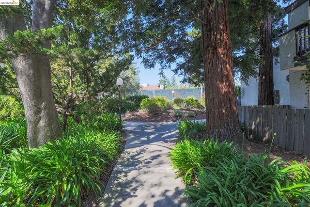 21062 Gary Dr 118, Hayward, CA 94546