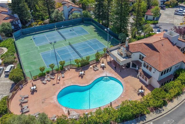 21062 Gary Dr 118, Hayward, CA 94546