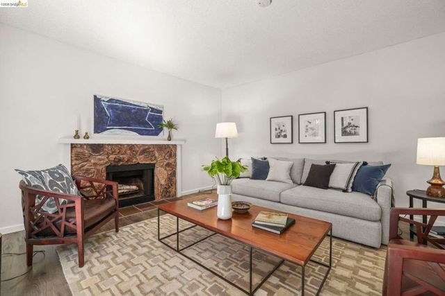 21062 Gary Dr 118, Hayward, CA 94546