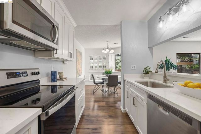 21062 Gary Dr 118, Hayward, CA 94546