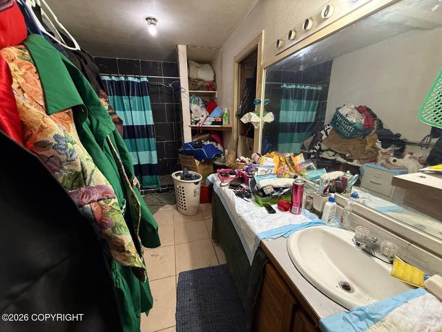 3914 W 79th Court, Anchorage, AK 99502