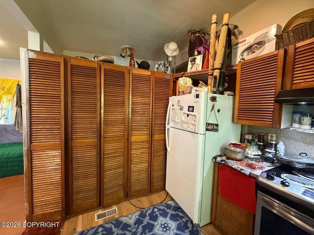 3914 W 79th Court, Anchorage, AK 99502