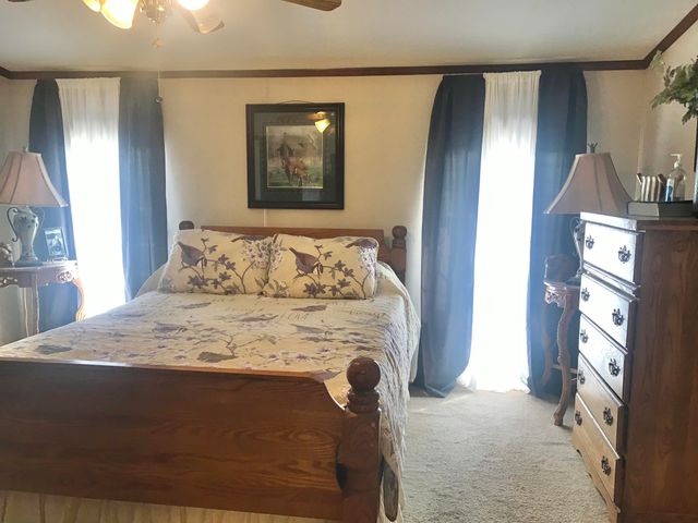 686 KY 827 Highway, Greenup, KY 41144