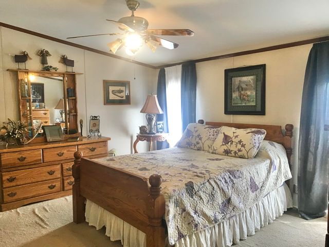 686 KY 827 Highway, Greenup, KY 41144