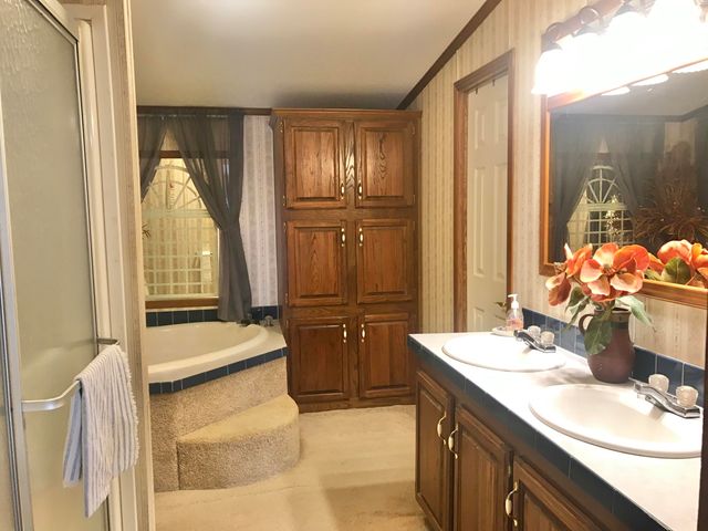 686 KY 827 Highway, Greenup, KY 41144