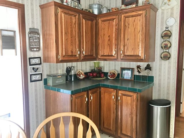 686 KY 827 Highway, Greenup, KY 41144