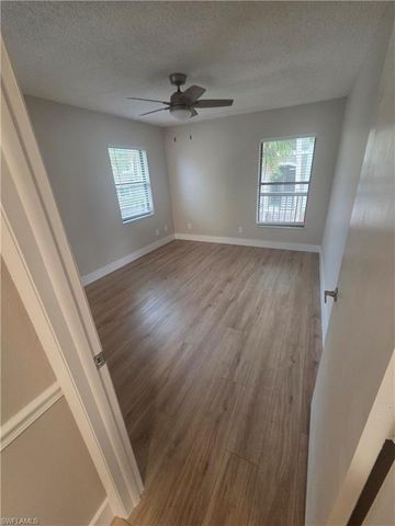 5307 Summerlin RD # 716, Fort Myers, FL 33919