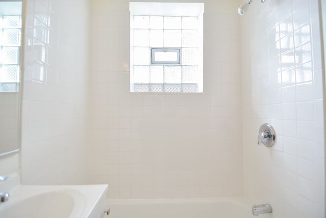 4241 N KENMORE Avenue G6, Chicago, IL 60613