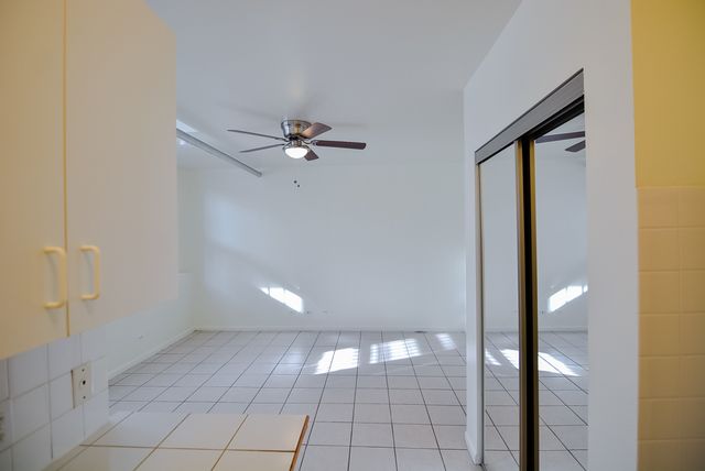 4241 N KENMORE Avenue G6, Chicago, IL 60613