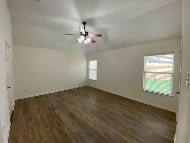 21615 Rose Mill Drive, Kingwood, TX 77339