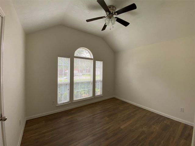 21615 Rose Mill Drive, Kingwood, TX 77339