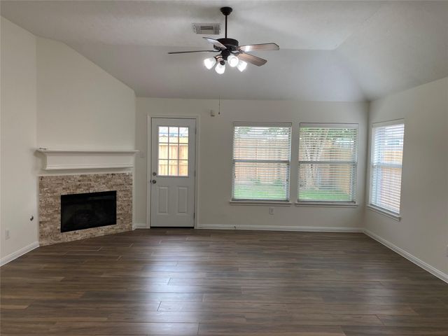 21615 Rose Mill Drive, Kingwood, TX 77339