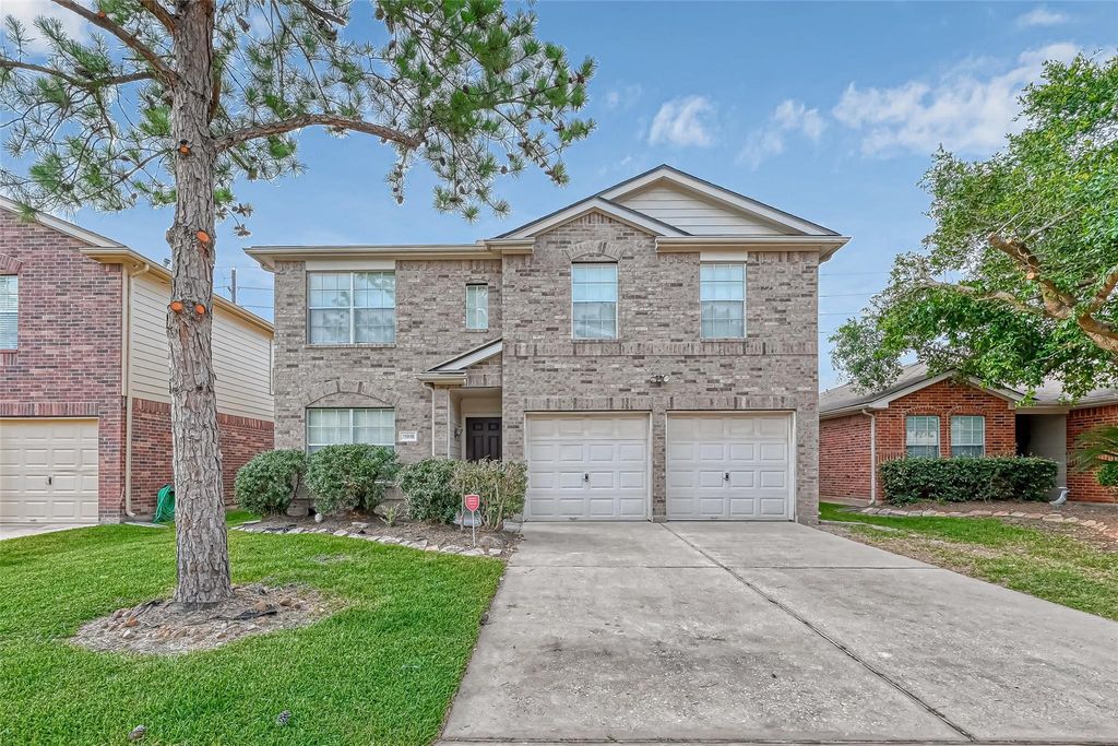 11918 Solon Springs Drive, Tomball, TX 77375