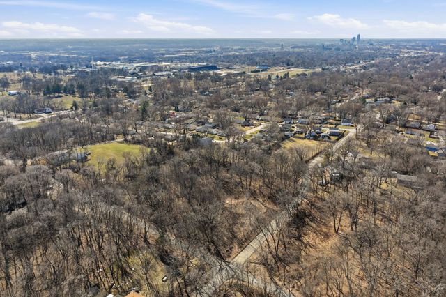 3801 Dubuque Avenue, Des Moines, IA 50317