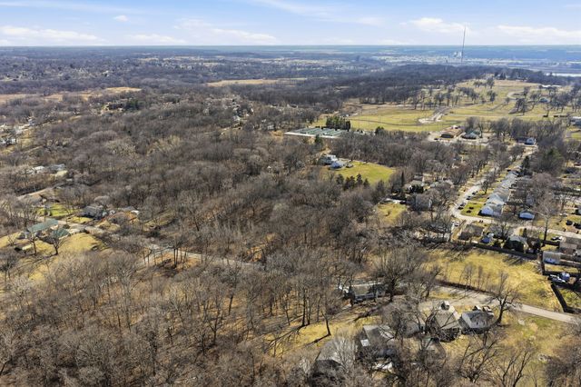 3801 Dubuque Avenue, Des Moines, IA 50317