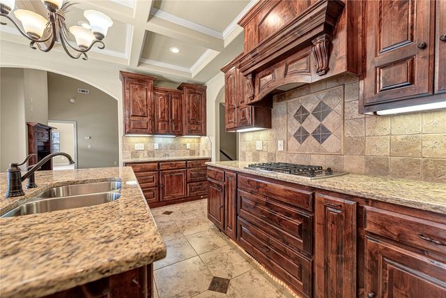 10 Martha Circle, Bella Vista, AR 72715