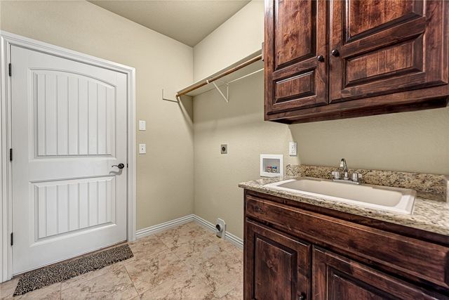 10 Martha Circle, Bella Vista, AR 72715