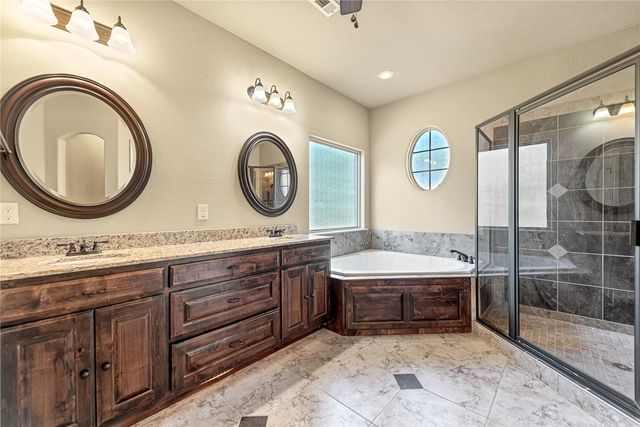 10 Martha Circle, Bella Vista, AR 72715