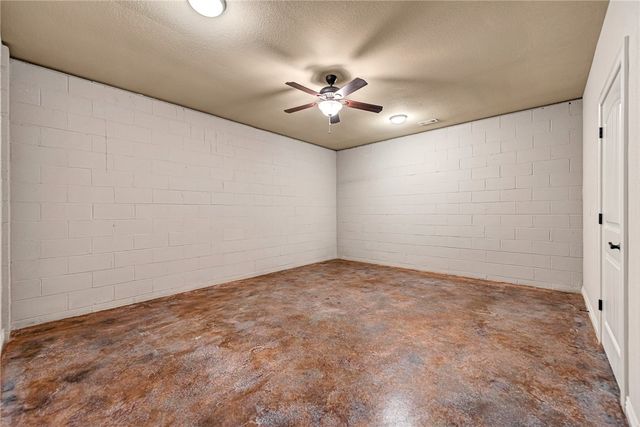 10 Martha Circle, Bella Vista, AR 72715