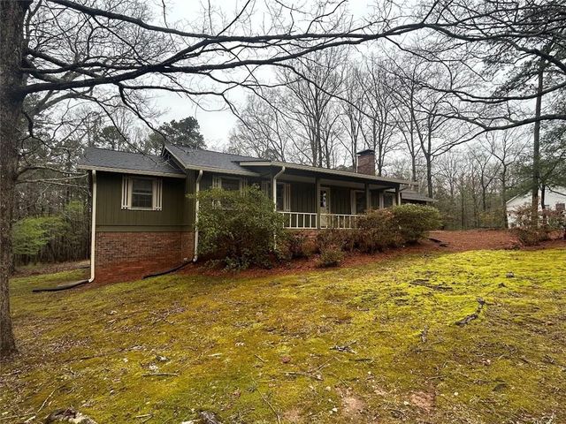 8896 Hickory Hollow Drive, Douglasville, GA 30135