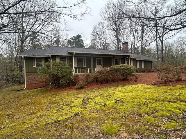 8896 Hickory Hollow Drive, Douglasville, GA 30135