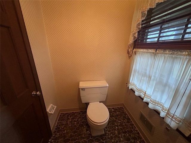 8896 Hickory Hollow Drive, Douglasville, GA 30135