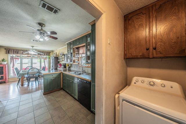 748 Regency Drive, Hurst, TX 76054