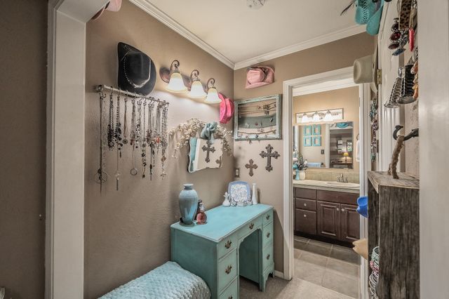 748 Regency Drive, Hurst, TX 76054