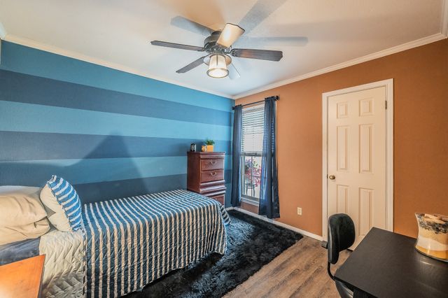 748 Regency Drive, Hurst, TX 76054