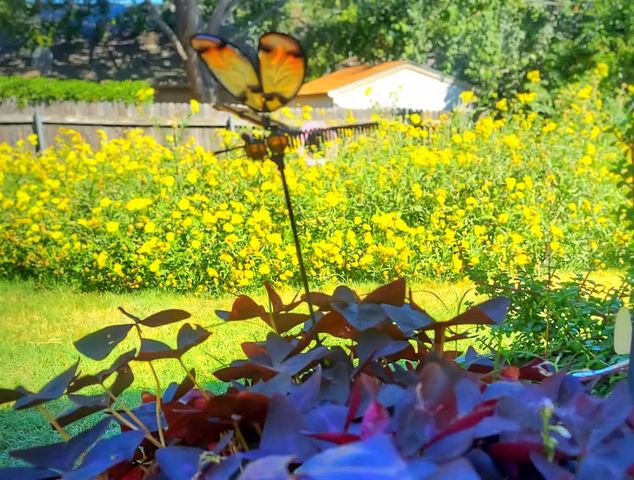 748 Regency Drive, Hurst, TX 76054